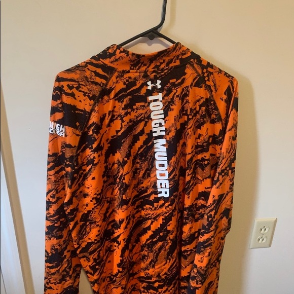 Men’s Under Armour shirt - Picture 2 of 3